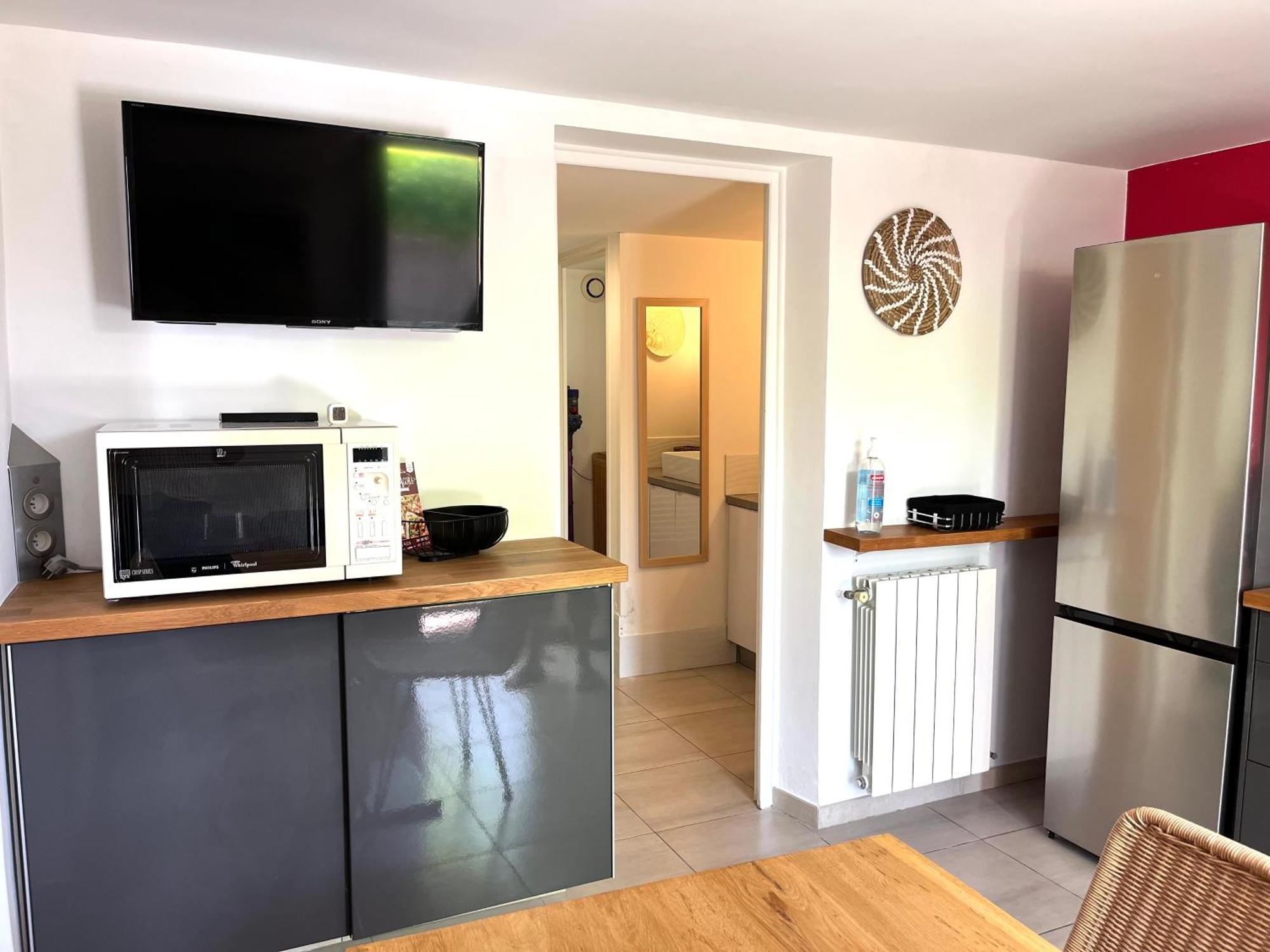 Appartement Deux Pieces Donnant Sur Un Jardin Αντίμπ Εξωτερικό φωτογραφία